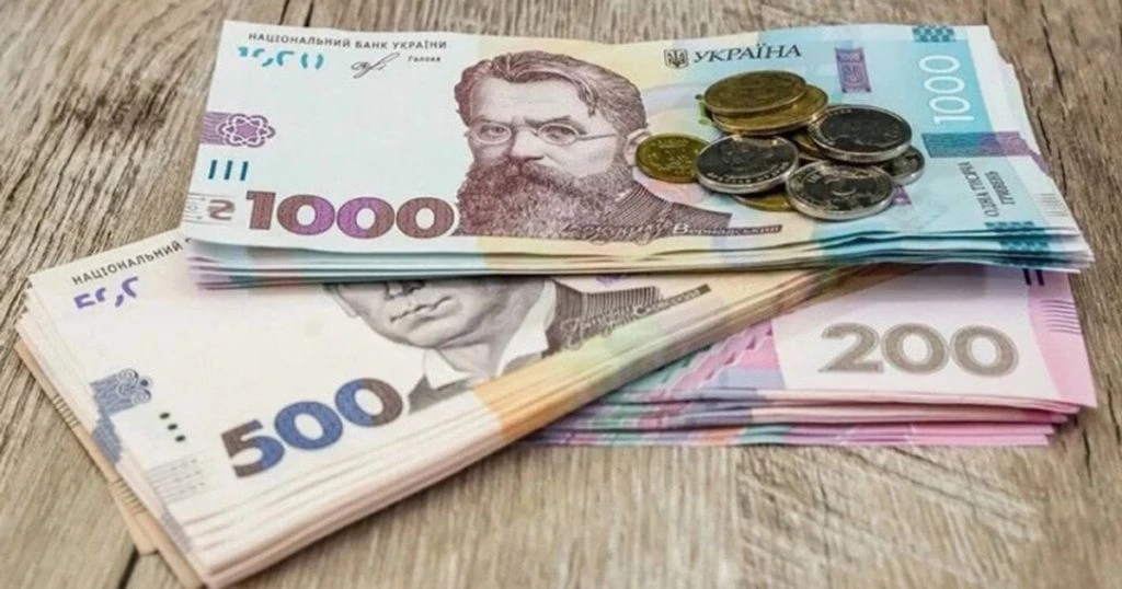 Висока зарплата не гарантує великої пенсії: що треба встигнути зробити до 60 років
