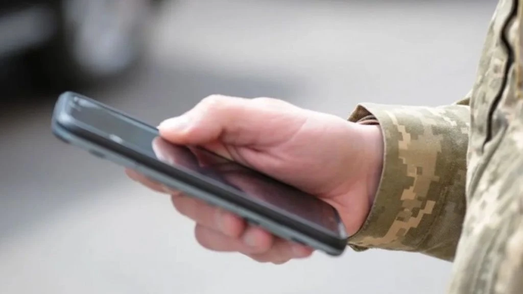 Мобілізованих можуть залишити без зв’язку на дві доби: у ТЦК пояснили причину